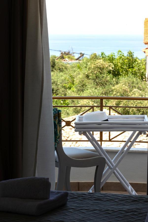 Caretta - Caretta Hotel 리지아 외부 사진